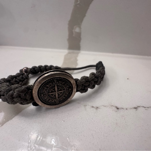 Silver Compass Bracelet - Picture 4 of 6